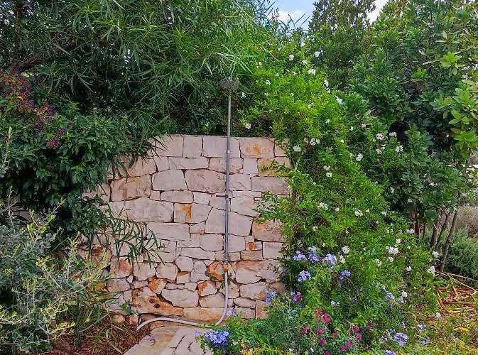 Trullo Di Angela - With Private Pool * 오스투니